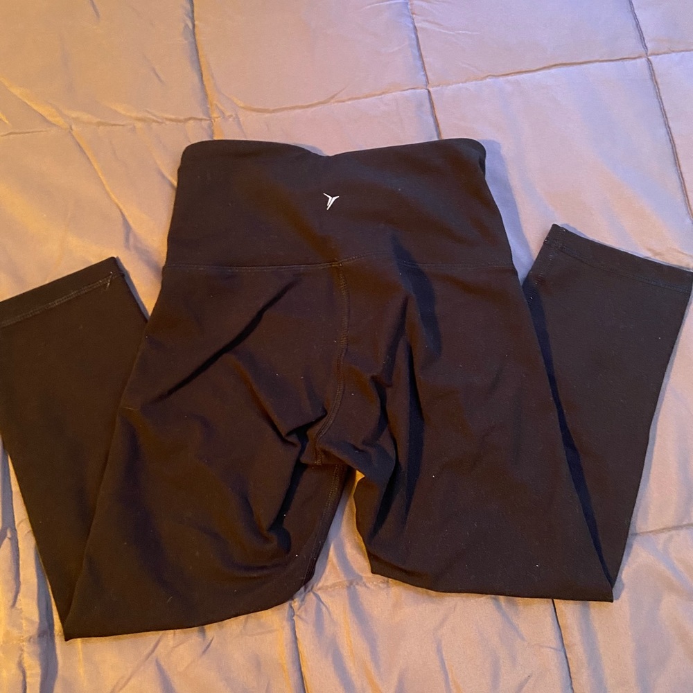 Old navy leggings!
